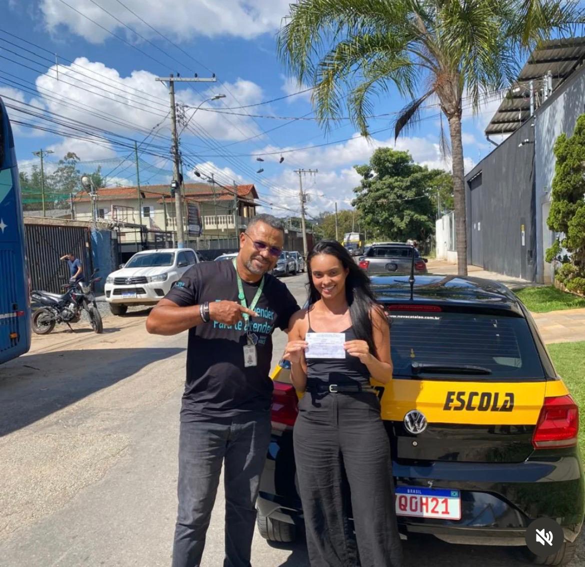 Eduardo Fernandes com aluna